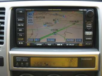 2005 Toyota Hilux Surf Photos