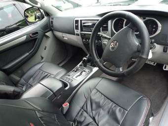 2005 Toyota Hilux Surf Photos