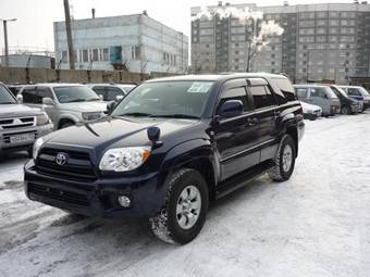 2005 Toyota Hilux Surf Pictures