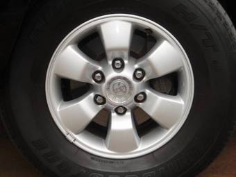 2005 Toyota Hilux Surf Pictures