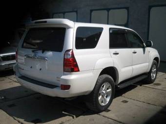 2005 Toyota Hilux Surf Photos