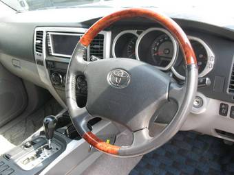 2005 Toyota Hilux Surf Wallpapers