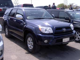 2005 Toyota Hilux Surf Pictures
