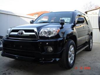 2005 Toyota Hilux Surf Photos