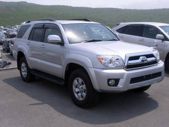 2005 Toyota Hilux Surf Pictures