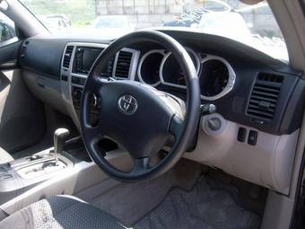 2005 Toyota Hilux Surf Pictures