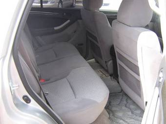 2005 Toyota Hilux Surf Images