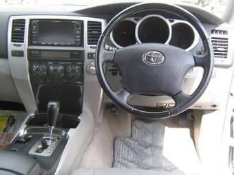 2005 Toyota Hilux Surf Pictures