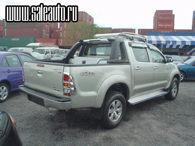 2006 Toyota Hilux Surf Photos