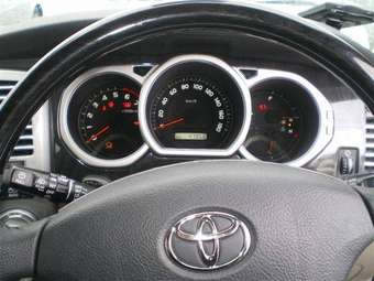 2006 Toyota Hilux Surf Pictures