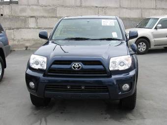 2006 Toyota Hilux Surf Images