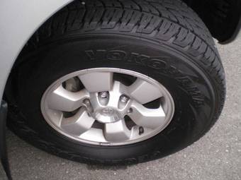 2006 Toyota Hilux Surf Pics