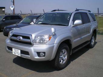 2008 Toyota Hilux Surf Photos