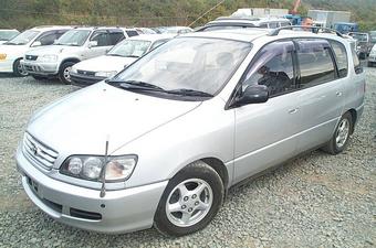 1996 Toyota Ipsum