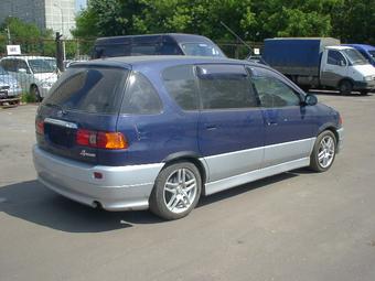 1996 Toyota Ipsum