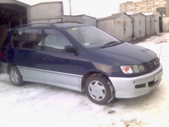 1996 Toyota Ipsum