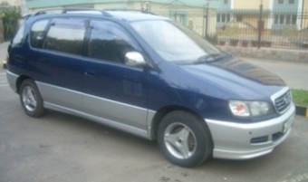 1996 Toyota Ipsum