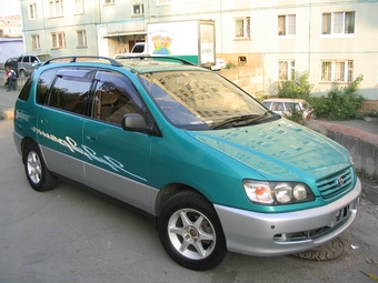 1996 Toyota Ipsum