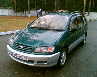 1996 Toyota Ipsum