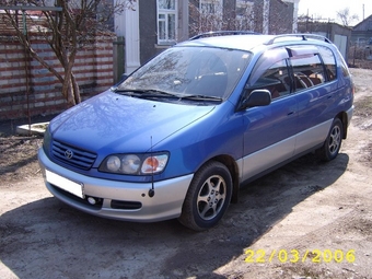 1996 Toyota Ipsum