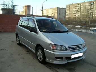 1996 Toyota Ipsum