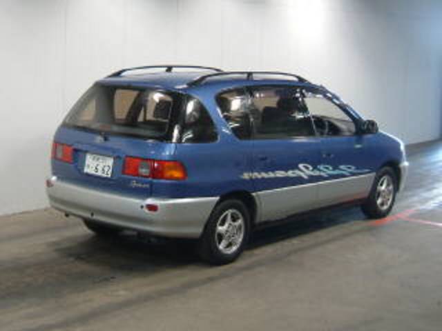 1996 Toyota Ipsum