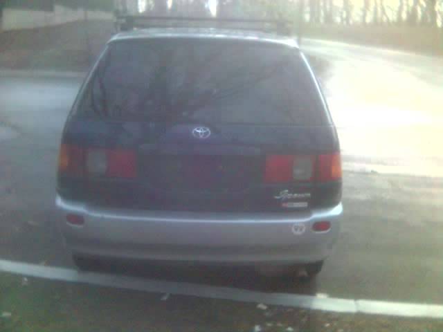 1996 Toyota Ipsum