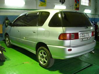 Toyota Ipsum