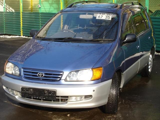 1996 Toyota Ipsum