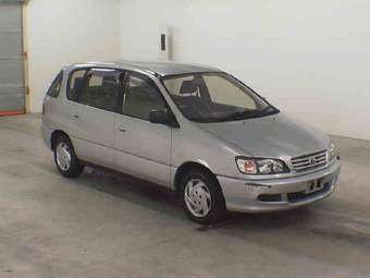 1996 Toyota Ipsum