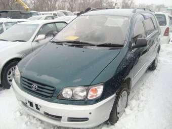 1996 Toyota Ipsum