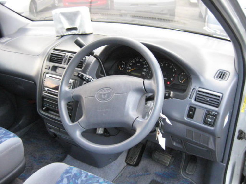 1996 Toyota Ipsum