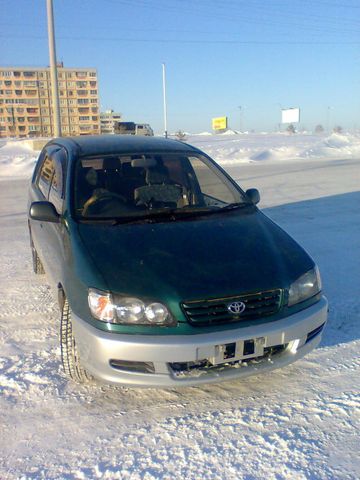 1996 Toyota Ipsum