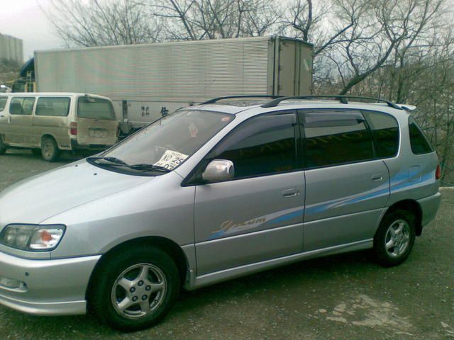 1996 Toyota Ipsum