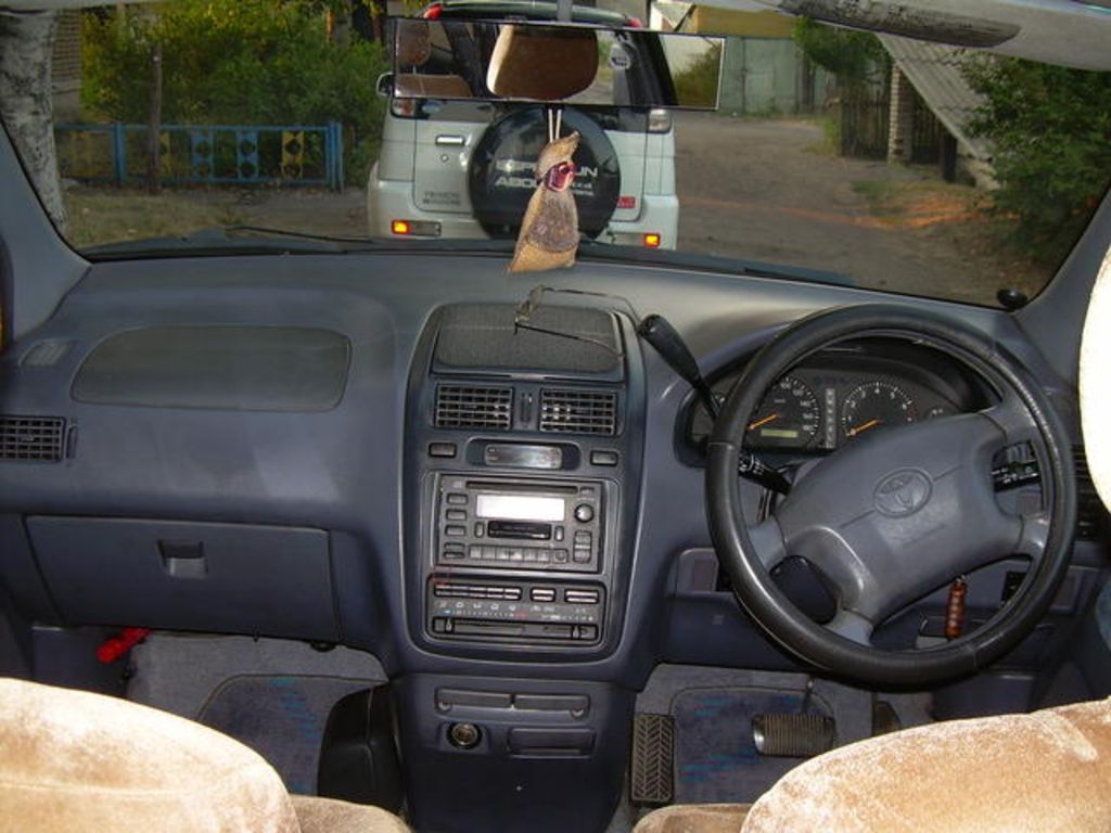 1996 Toyota Ipsum