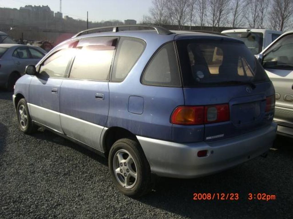 1996 Toyota Ipsum