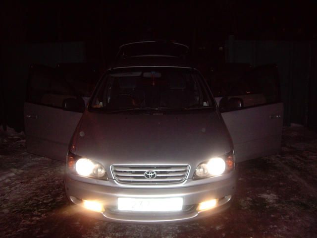1996 Toyota Ipsum