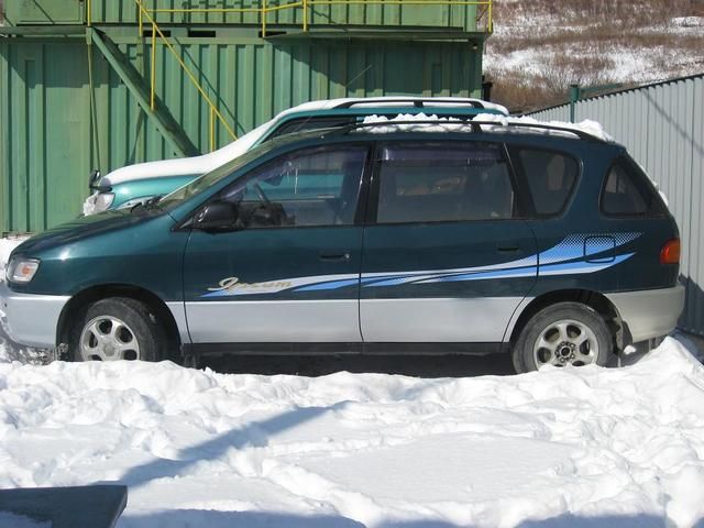 1996 Toyota Ipsum