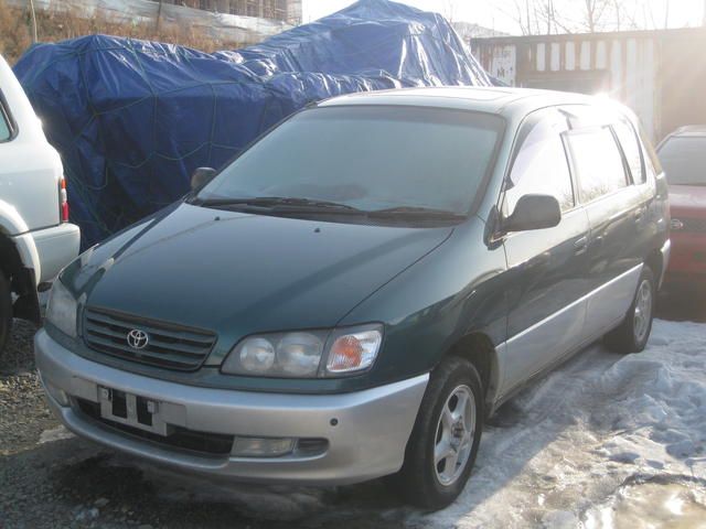 1996 Toyota Ipsum