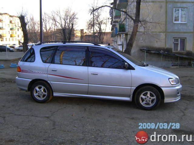 1996 Toyota Ipsum