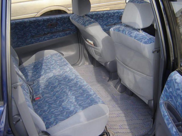 1996 Toyota Ipsum