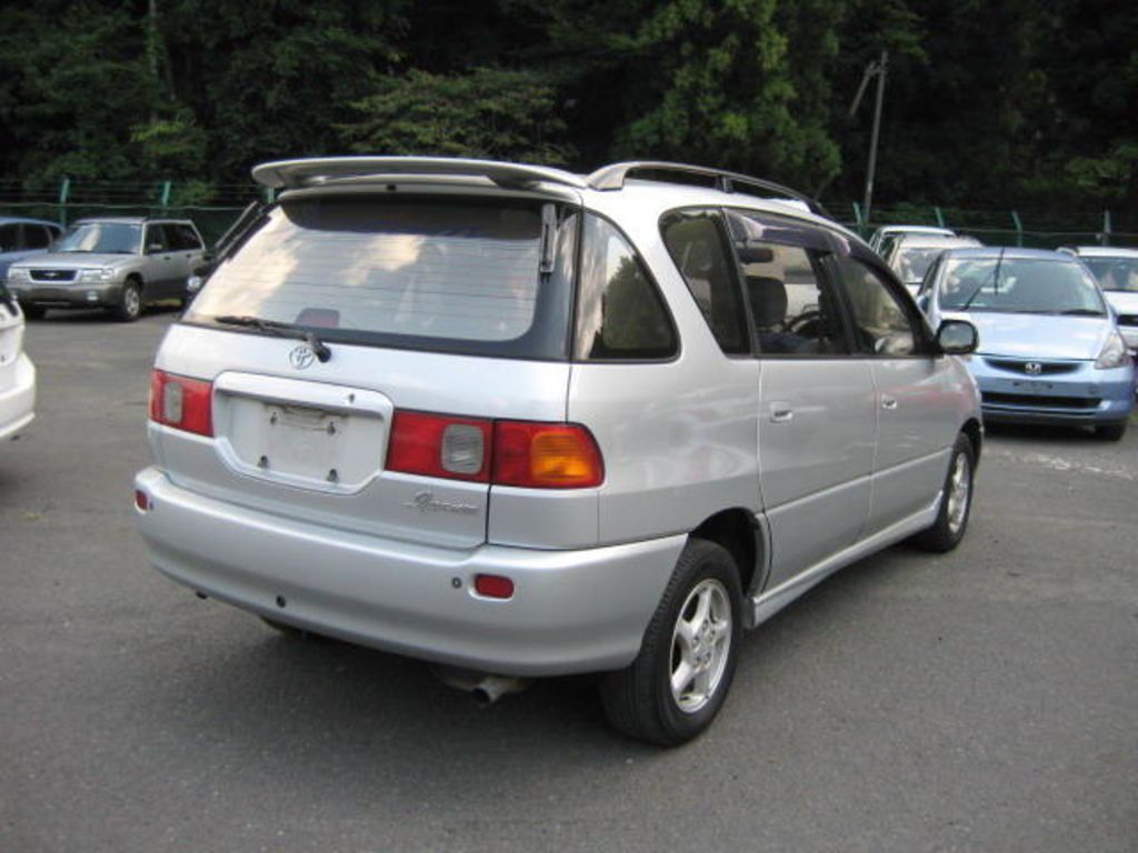 1996 Toyota Ipsum