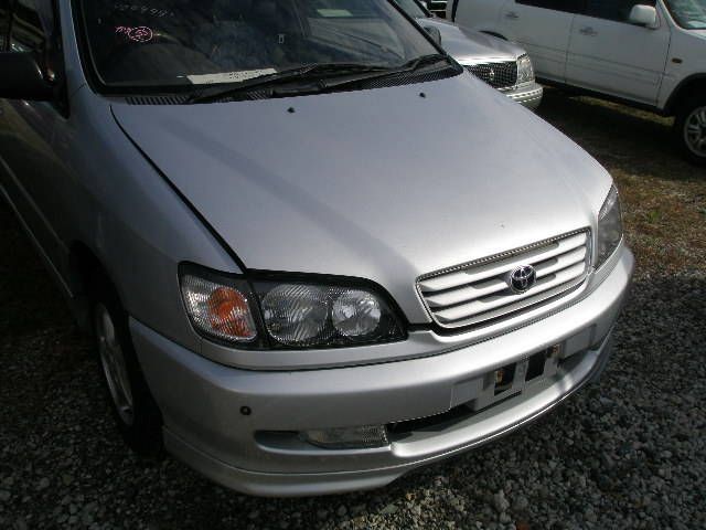 1996 Toyota Ipsum