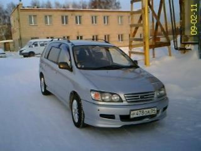 1996 Toyota Ipsum