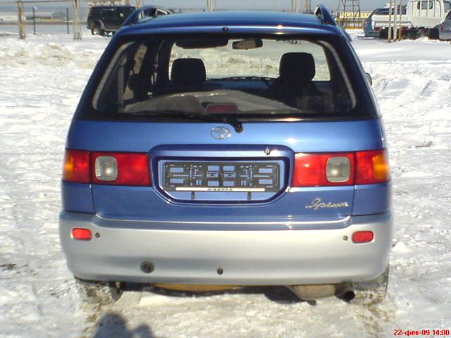 1996 Toyota Ipsum