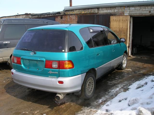 1996 Toyota Ipsum