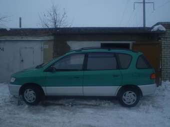 Toyota Ipsum