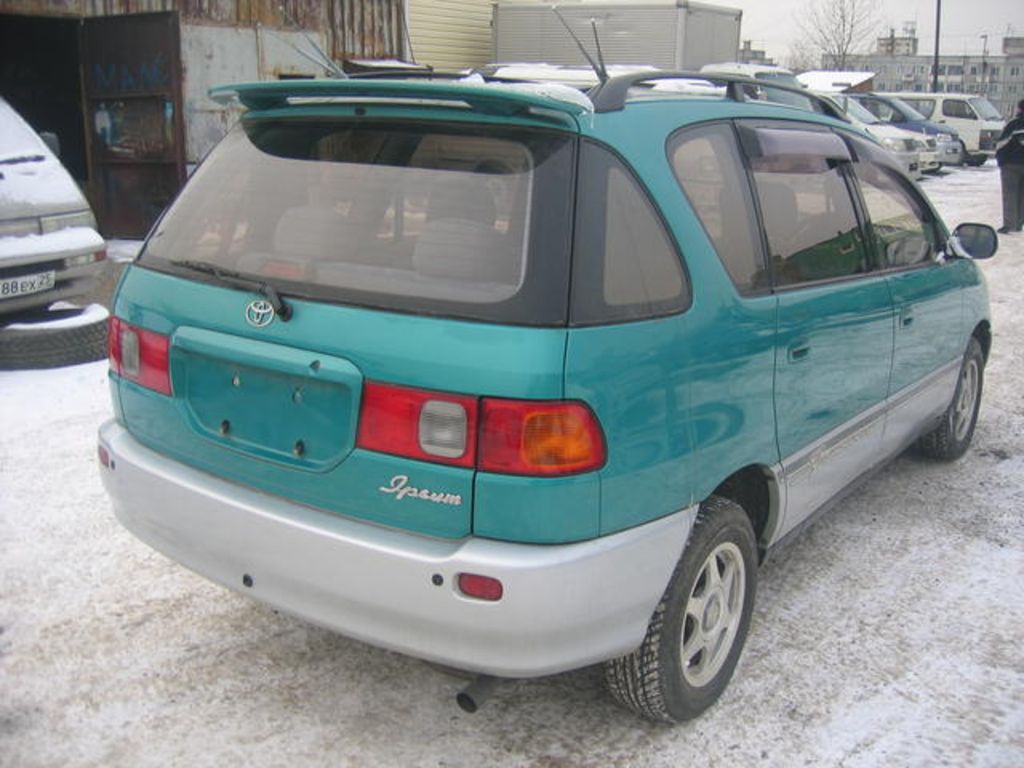 1996 Toyota Ipsum