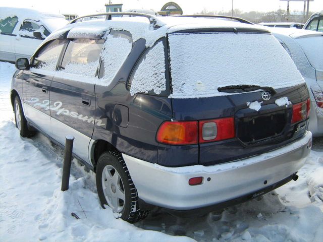 1996 Toyota Ipsum