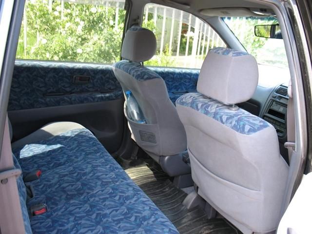 1996 Toyota Ipsum